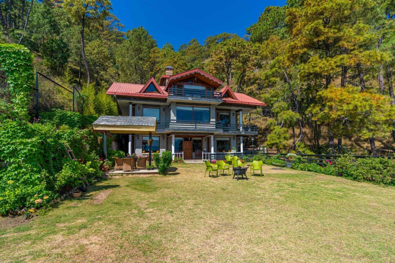 Stayvista At Floradale W Jacuzzi & Wood-Fire Pizza Kasauli Dış mekan fotoğraf